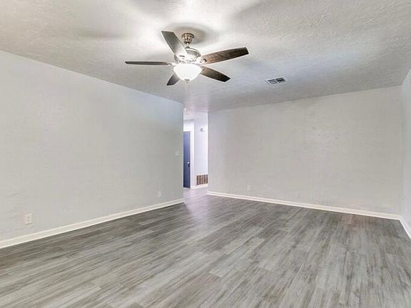 4th image of 1514 Ann Arbor Dr