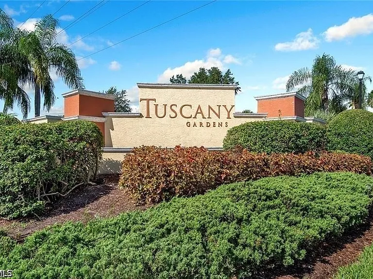 6360 Aragon Way #206 — Photo 2