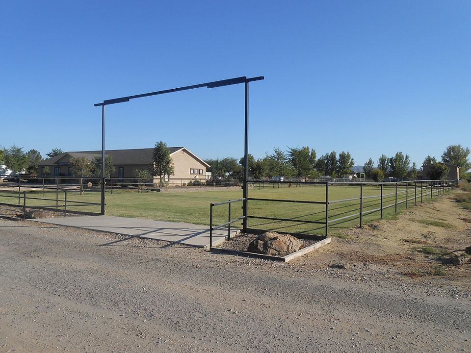 1st image of 19335 E Twin Acres Dr