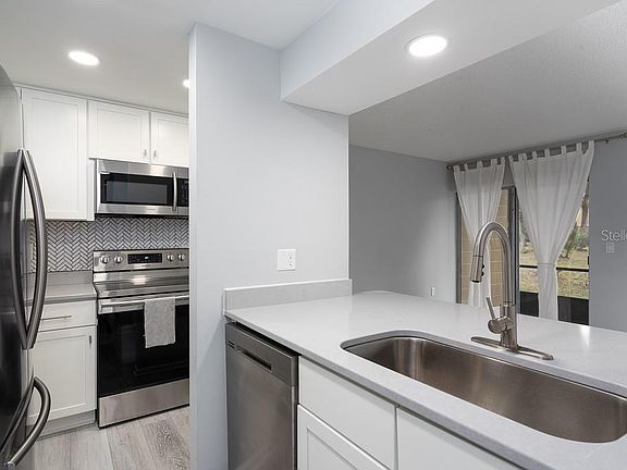 2nd image of 140 Orchid Woods Ct APT 8A