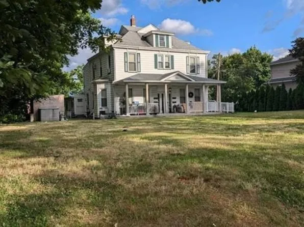 20 N Farview Ave, Paramus Boro, NJ 07652