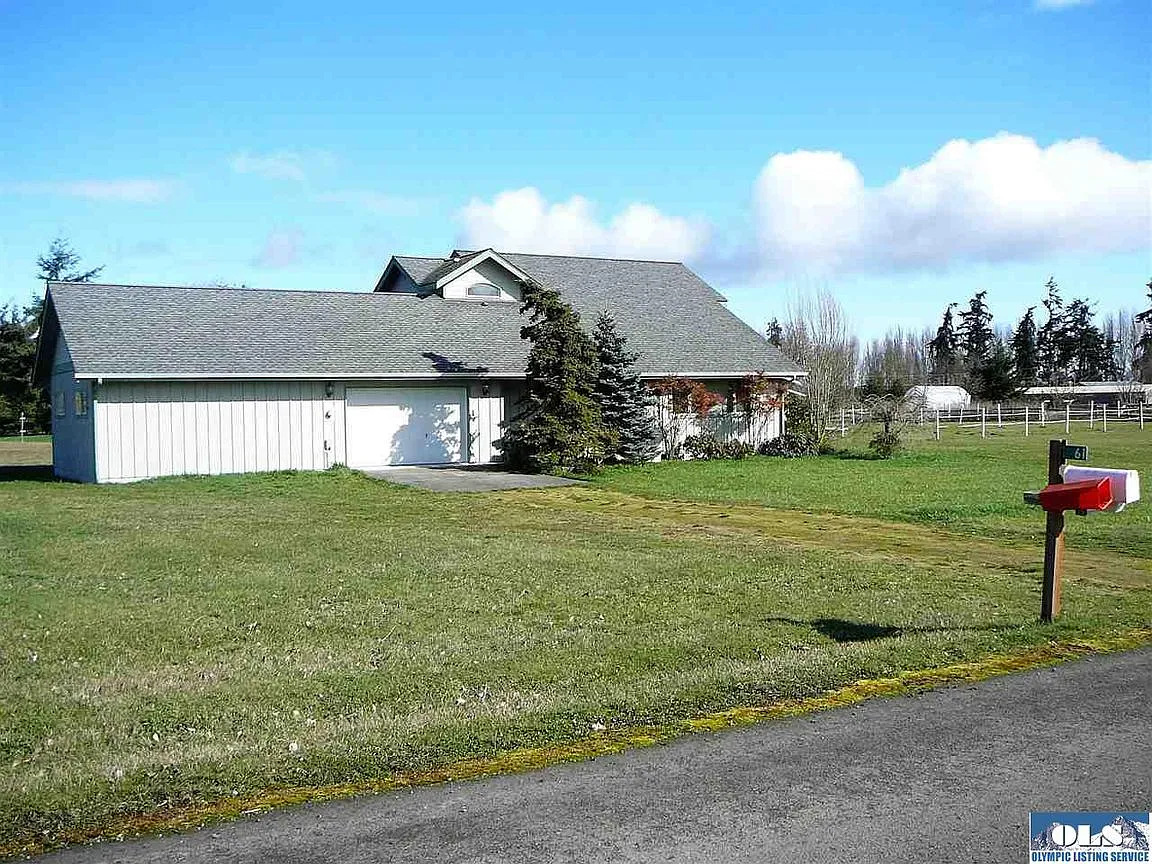 61 Shelly Ln photo 1