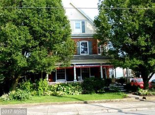 123 N Broad St, Waynesboro, PA