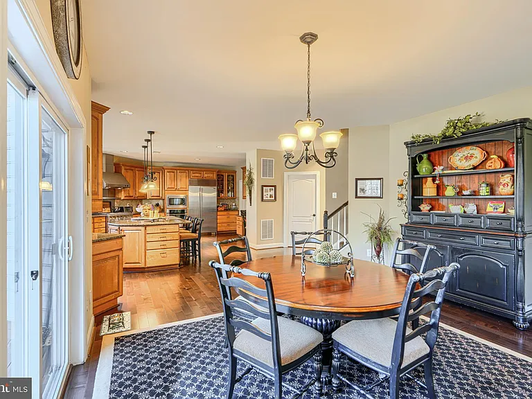 1319 Martin Meadows Dr — Photo 39