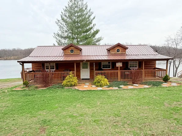 845 Lakeview Rd, Galatia, IL 62935