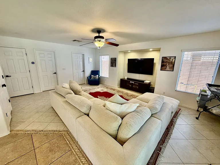 14058 N 158th Ln — Photo 6