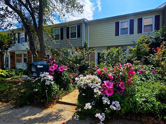 2nd image of 18506 Grouse Ln