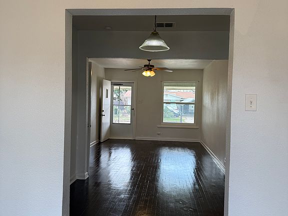 5th image of 115 Kinder Dr