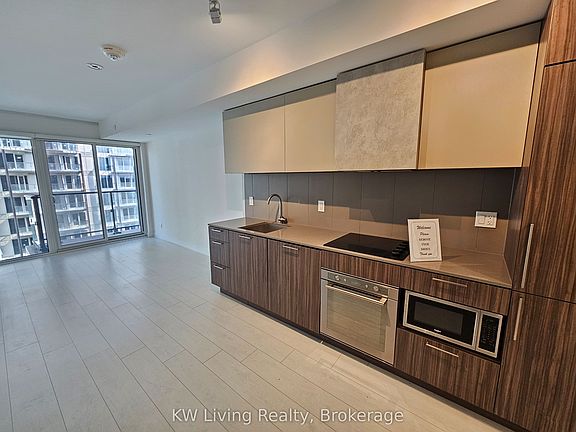 2nd image of 19 Western Battery Rd #3103