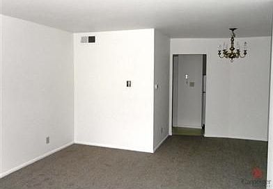 4th image of 714 Ferndale Ct