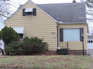 5510 Oakwood Ave, Maple Heights, OH