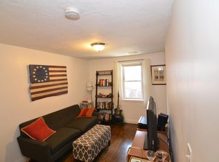 27 5th St #6, Cambridge, MA 02141