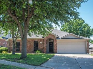 5620 Saddleback Rd, Arlington, TX 76017
