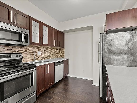 5th image of 36 James St S #1402