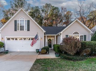 9108 Erinsbrook Dr, Raleigh, NC 27617