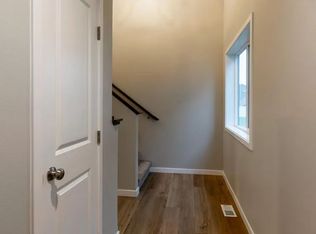 6886 Thomas St, Horace, ND