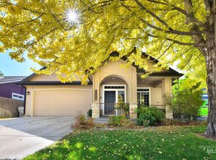 9129 W Kingsgate Ct, Boise, ID 83704