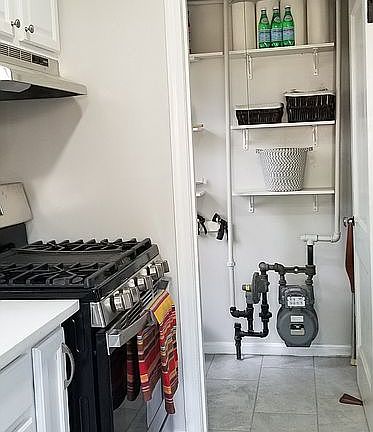 2nd image of 2342 Fairview Ter