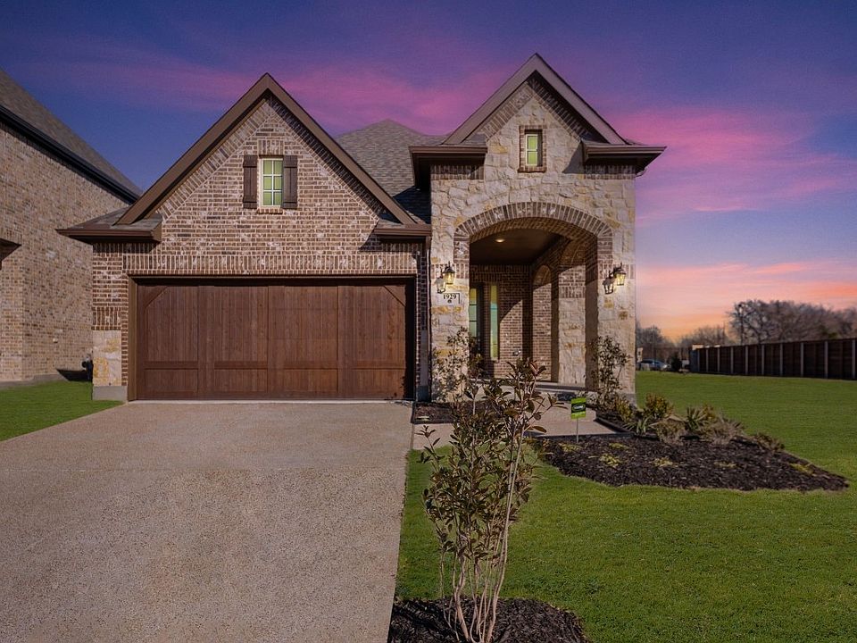 1st image of 1929 Jade Forest Ln