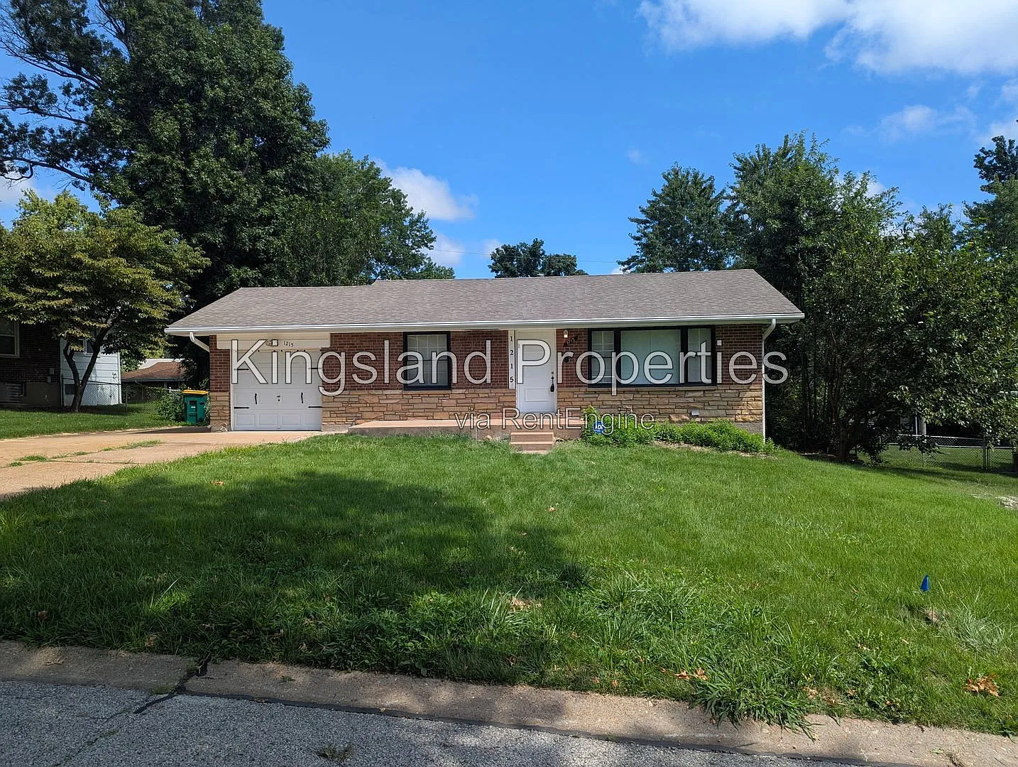 3 bed, 1.0 bath, 850 sqft, $1,400 — Photo 1