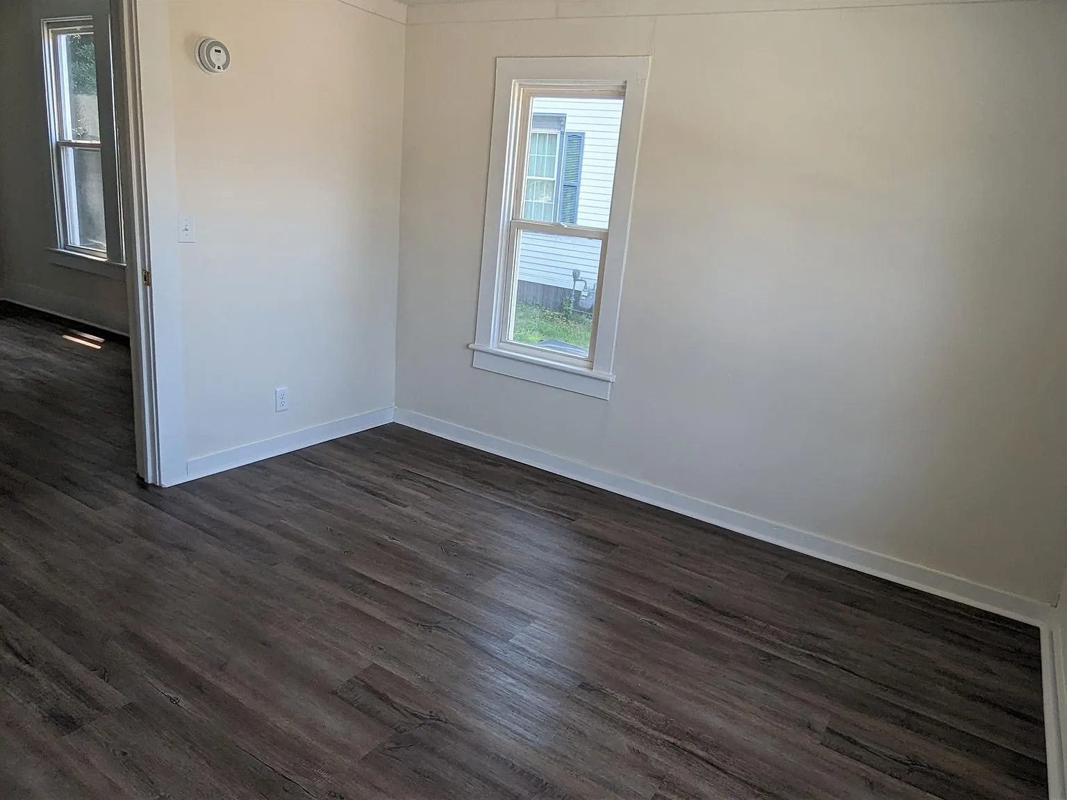 212 N. Dyer - 1 — Photo 3