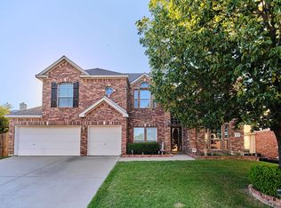 5001 Whisper Dr, Fort Worth, TX 76123