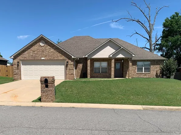 102 Wildflower Dr, Beebe, AR 72012