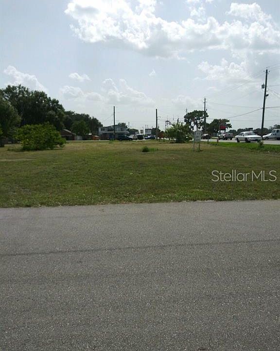 2nd image of 3312 Avenue G NW