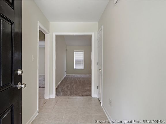 5th image of 325 Ranier Dr