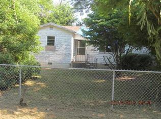 224 W Parks St, Prairie Grove, AR 72753