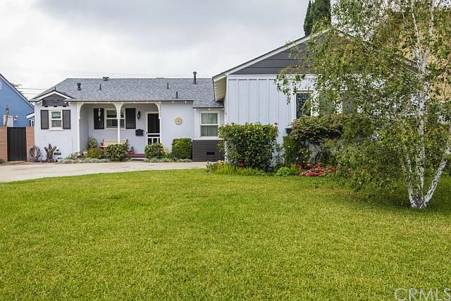 1st image of 12061 Janette Ln