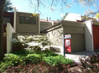 1692 Moorings Dr, Reston, VA 20190