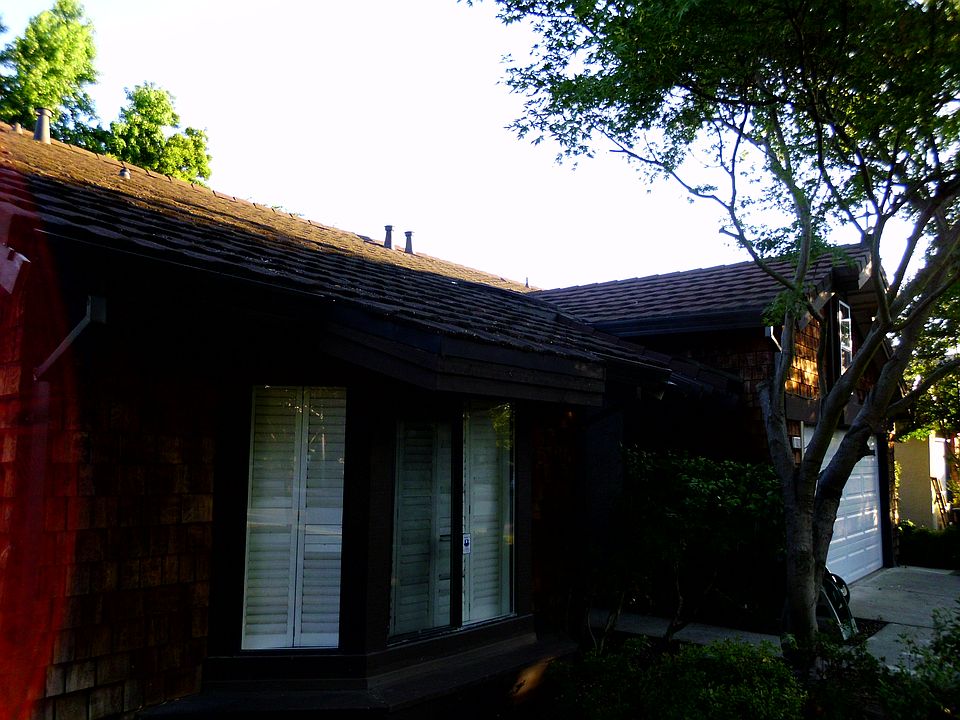 2nd image of 1620 Pebblewood Dr
