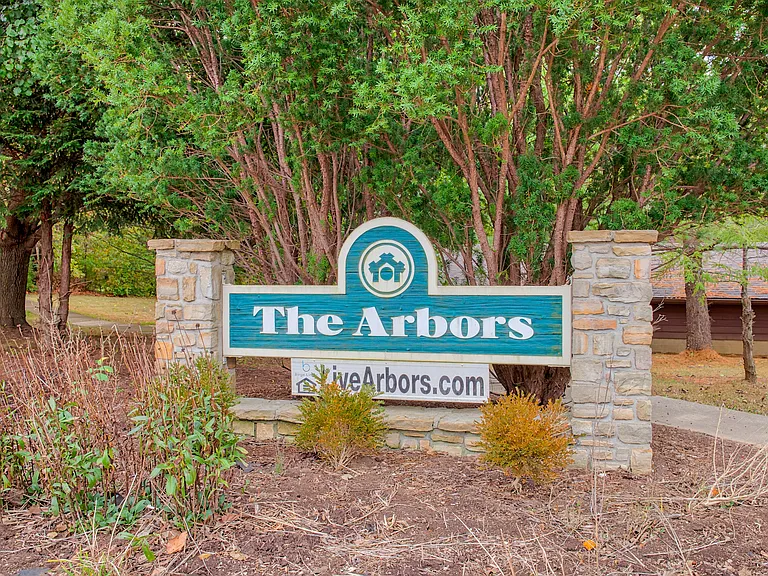 The Arbors — Photo 48