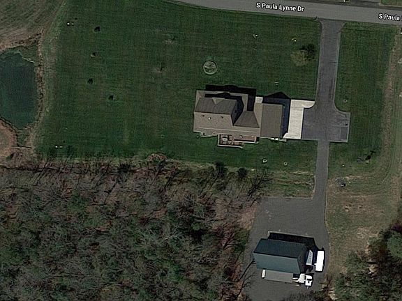 3rd image of 149 S Paula Lynne Dr