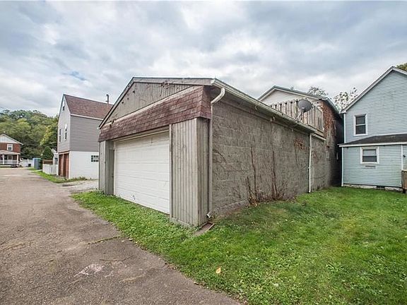 5th image of 905-907 Evans St