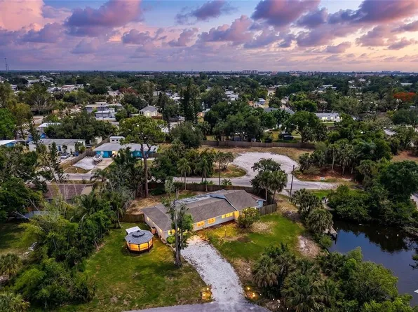 807 Lucille Ave, Nokomis, FL 34275