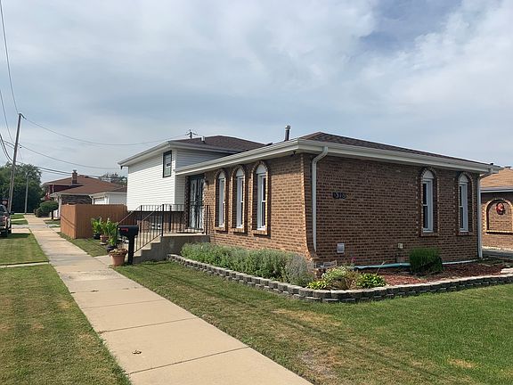 4th image of 318 Cornell Ave