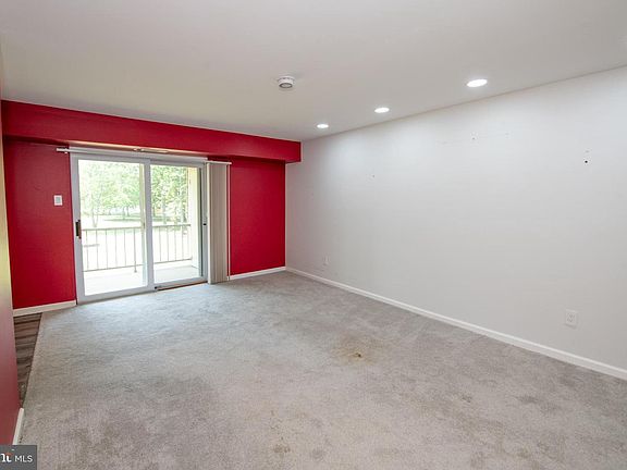 4th image of 20 Shannon Dr