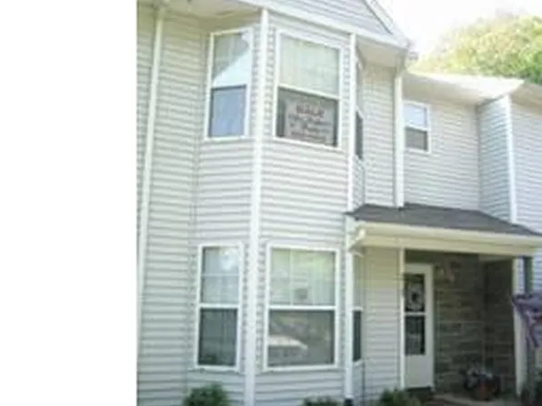213 Balin Ct, Mantua, NJ 08051
