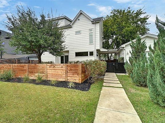 2nd image of 3807 Oakmont Blvd