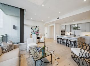 2323 W Main St #402, Houston, TX 77098