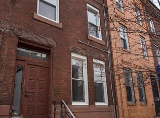 1645 S 15th St, Philadelphia, PA 19145