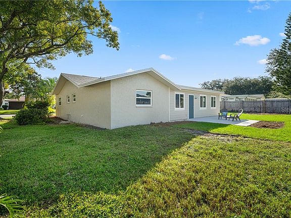 5th image of 714 Leeward Way