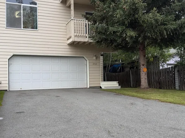 2909 W 32nd Ave, Anchorage, AK 99517