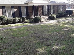 12561 Lakewood Dr, Laurinburg, NC 28352