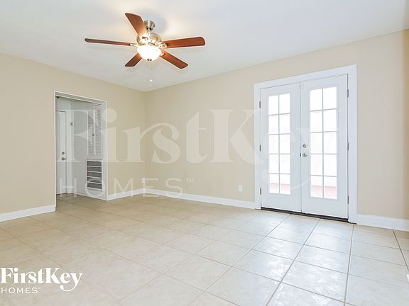 3rd image of 8006 La Serena Dr