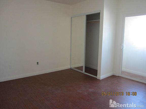 5th image of 7914 Seville Ave