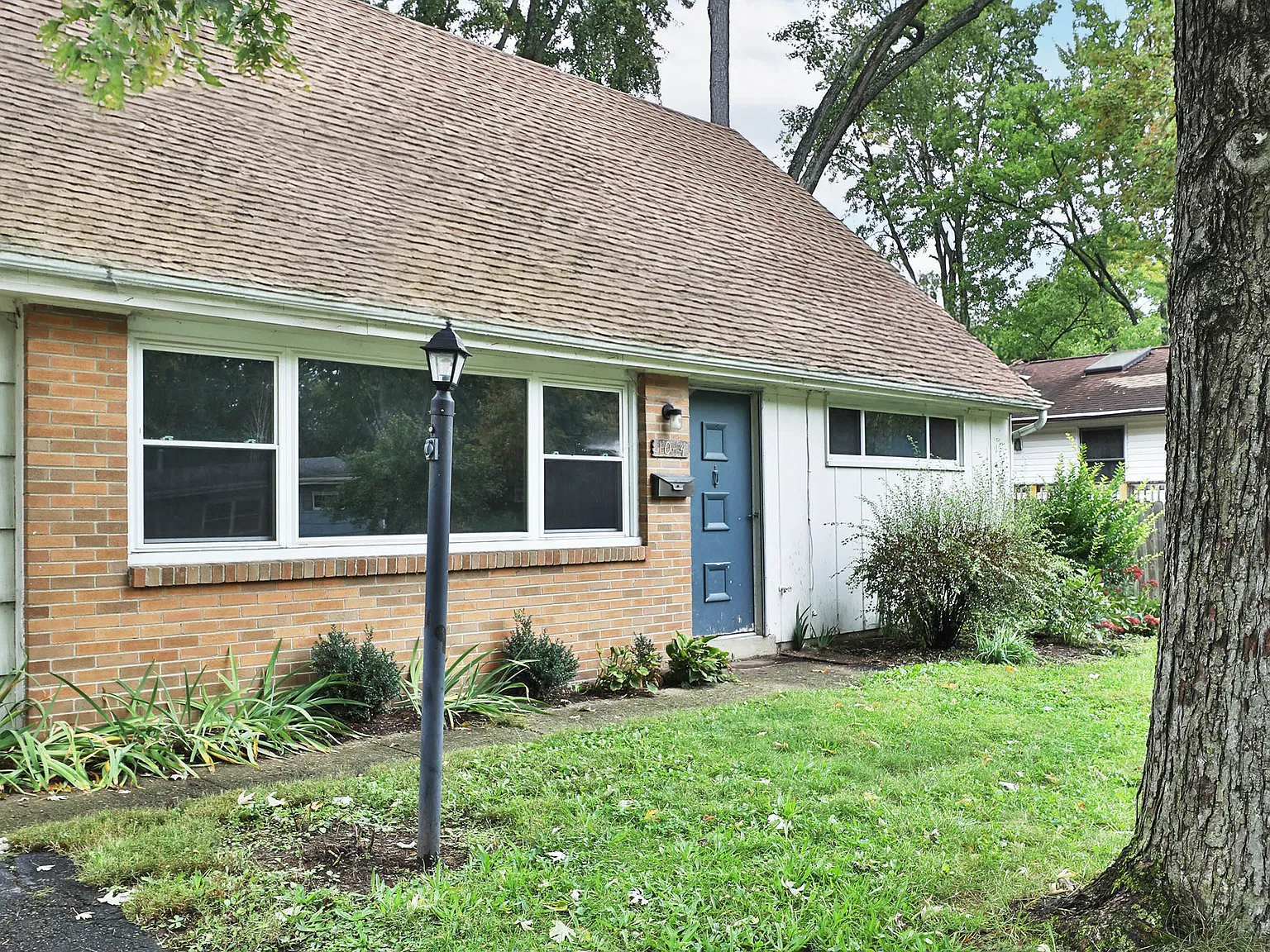 4 bed, 1270 sqft, $2,000 — Photo 3