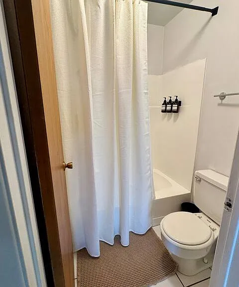 6088 S 2075 E — Photo 3